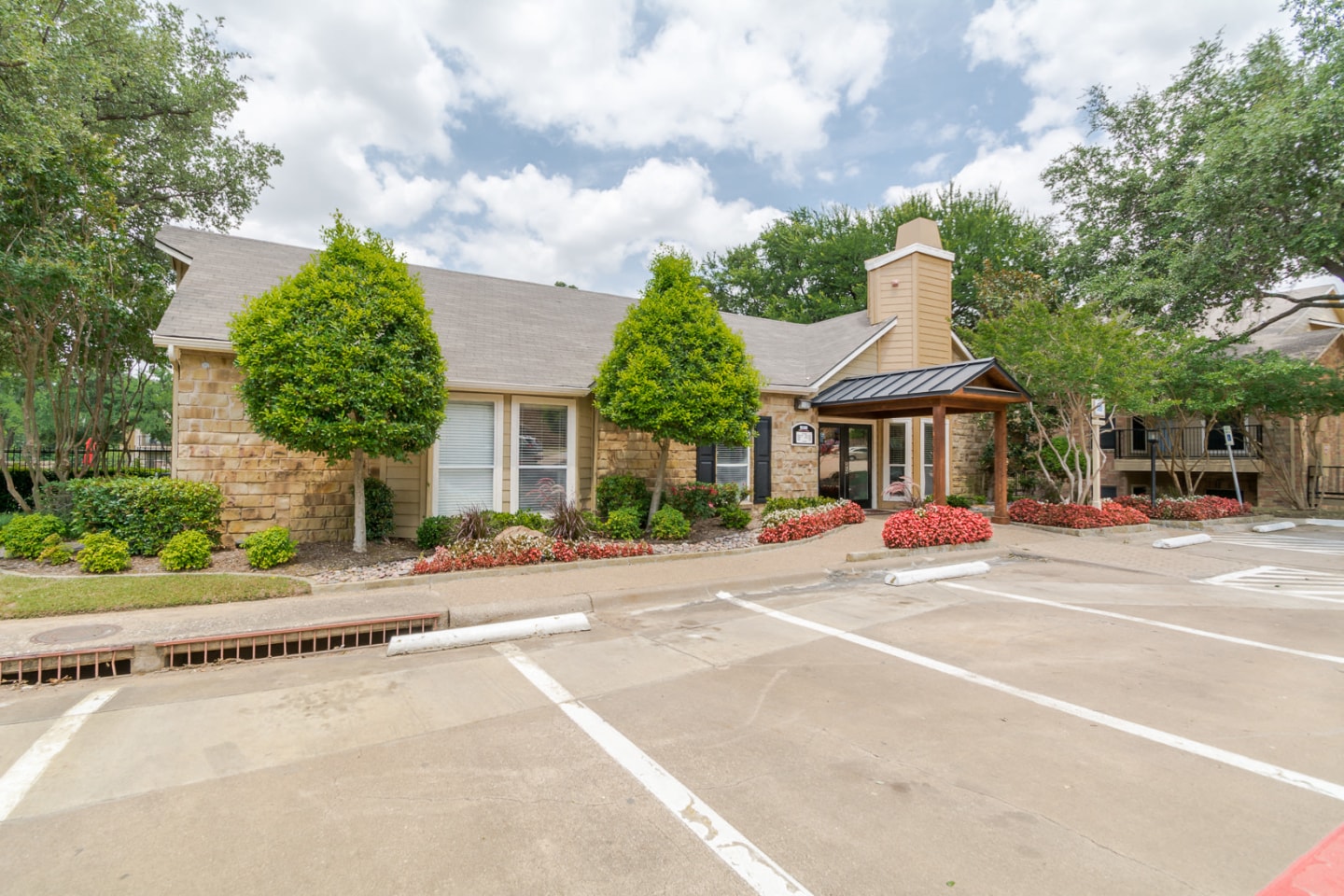 Woodchase Apartments Image 24