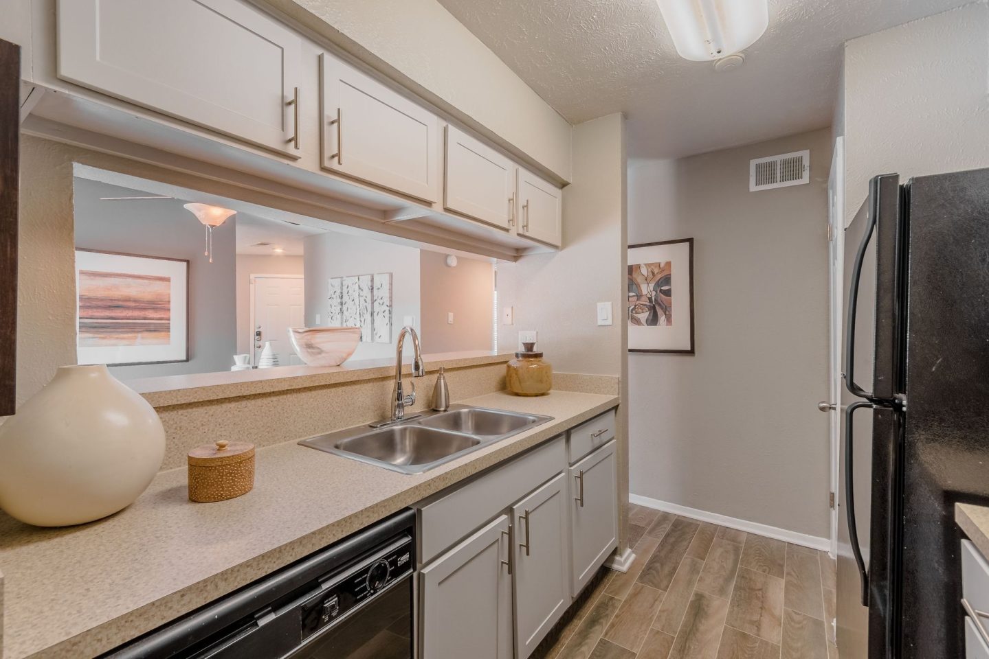 Pinehurst Place Apartments Image 11