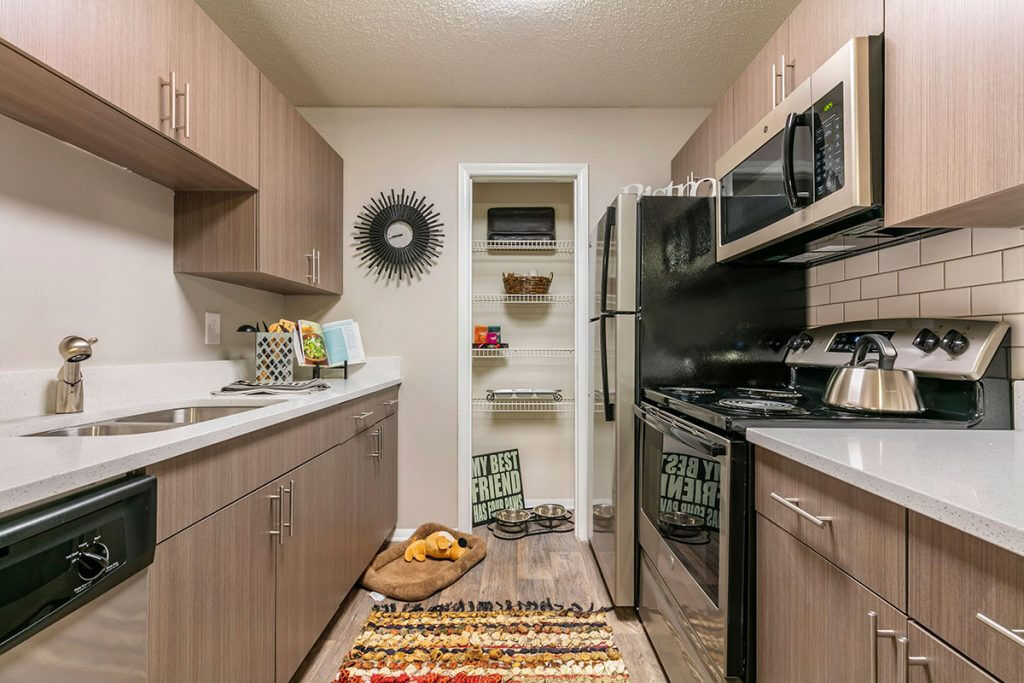 The Commons at University Square Apartments Image 11