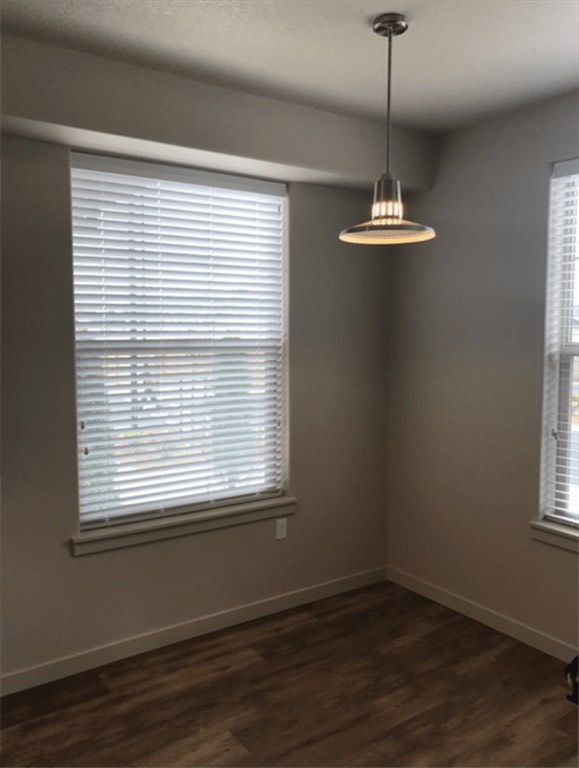 Gravens Grove Image 8