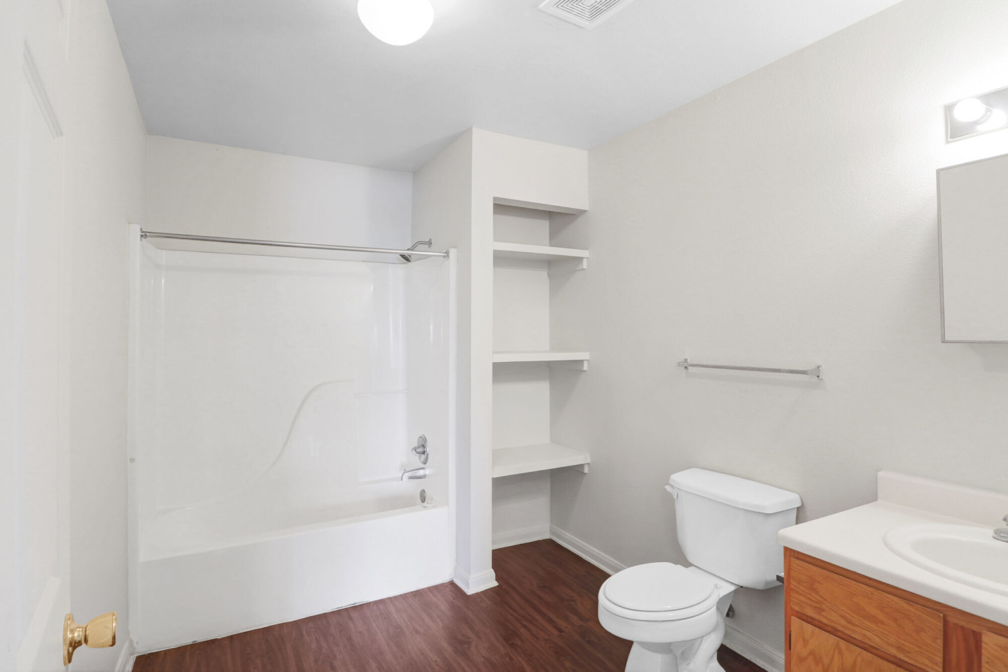 SouthWind Place Apartments Image 19