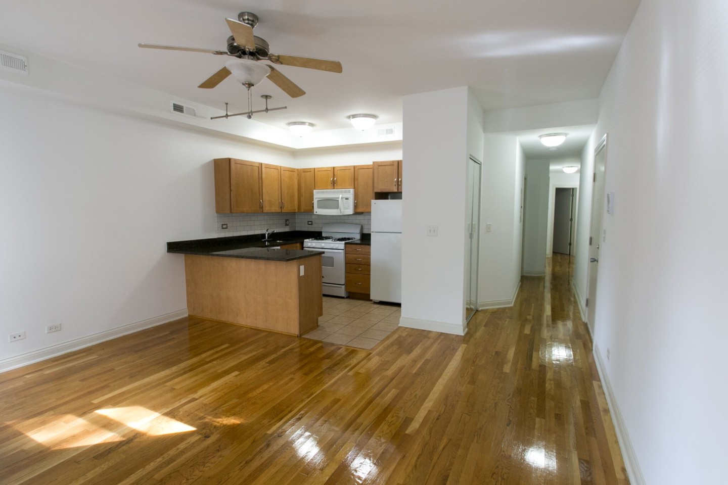 5400-5408 S. Ingleside Avenue Image 20