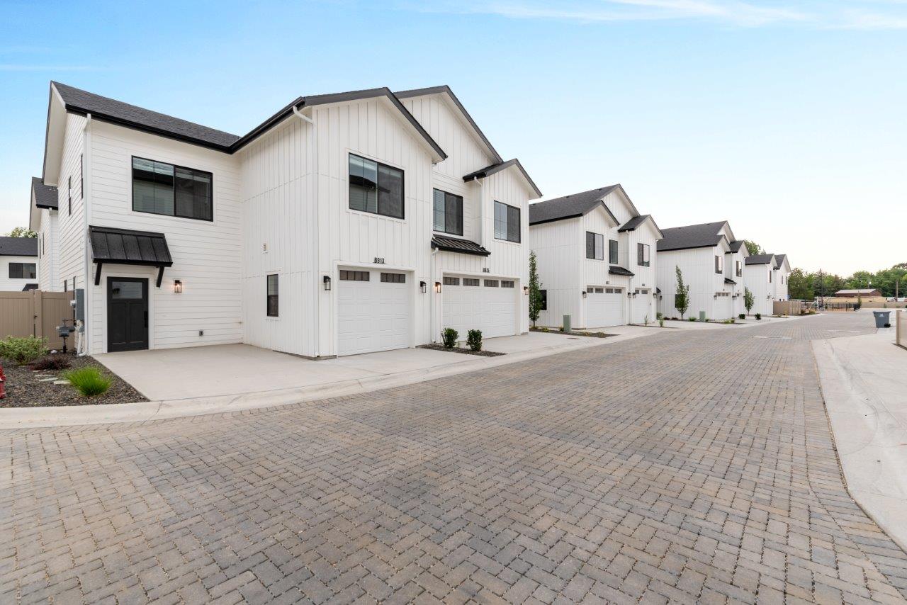 Alpine Landing Townhomes Image 26