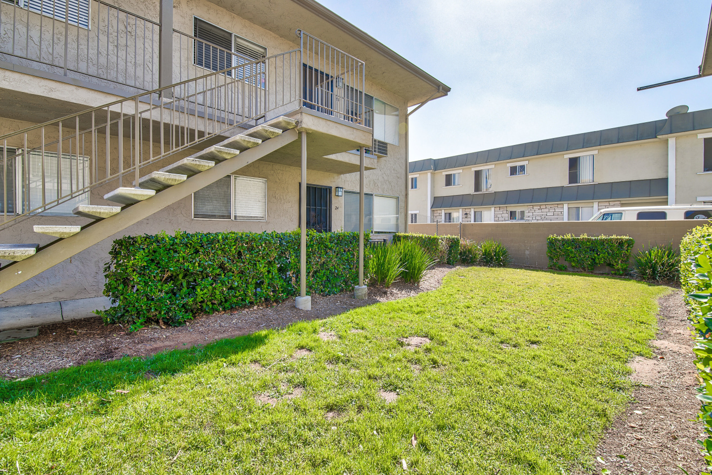 Monterey Apartments Image 38