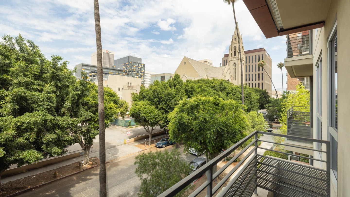 Radius Koreatown Image 58