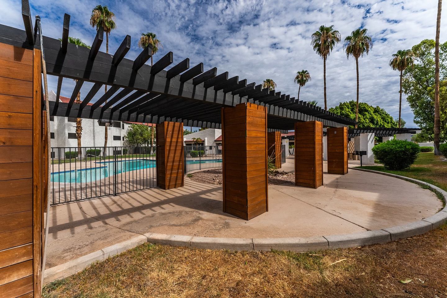 MadEry Apartments Image 2