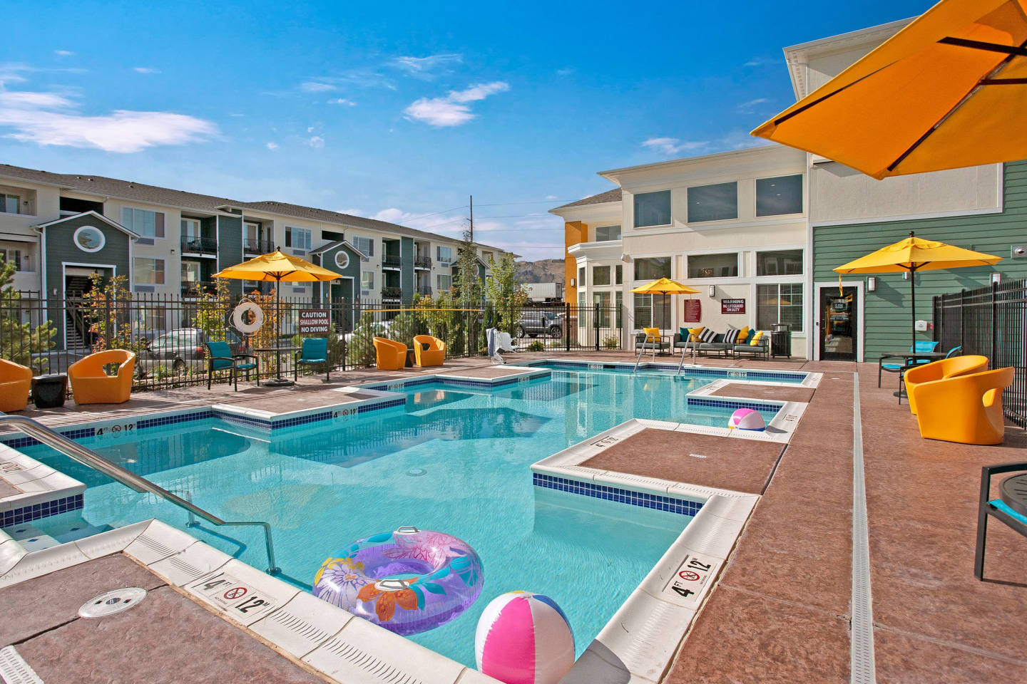 600 Riverside Image 12