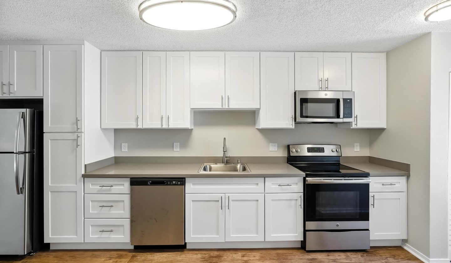Laurel Crossing Apartment Homes Image 19