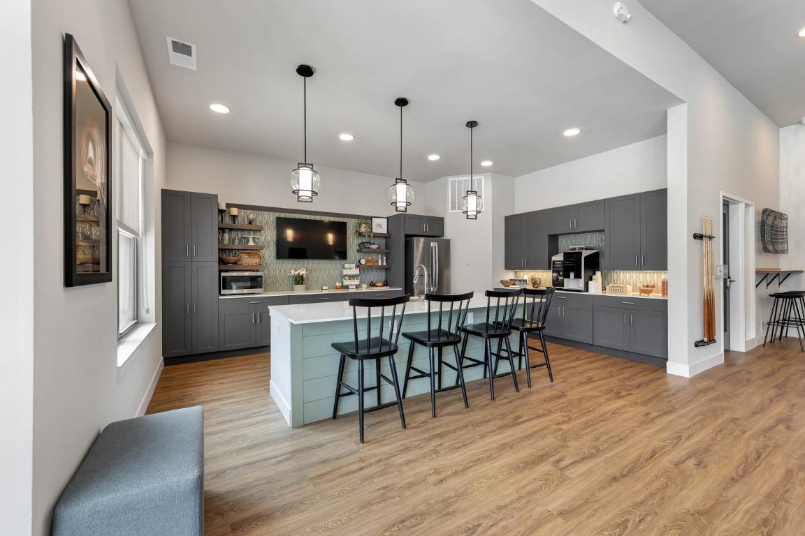 The Prairie Luxury Apartments Image 12