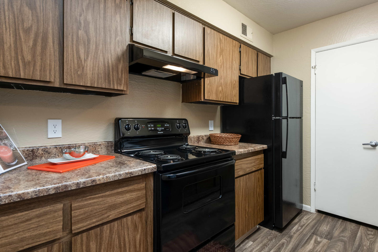 Camelback Cove Apartments Image 24