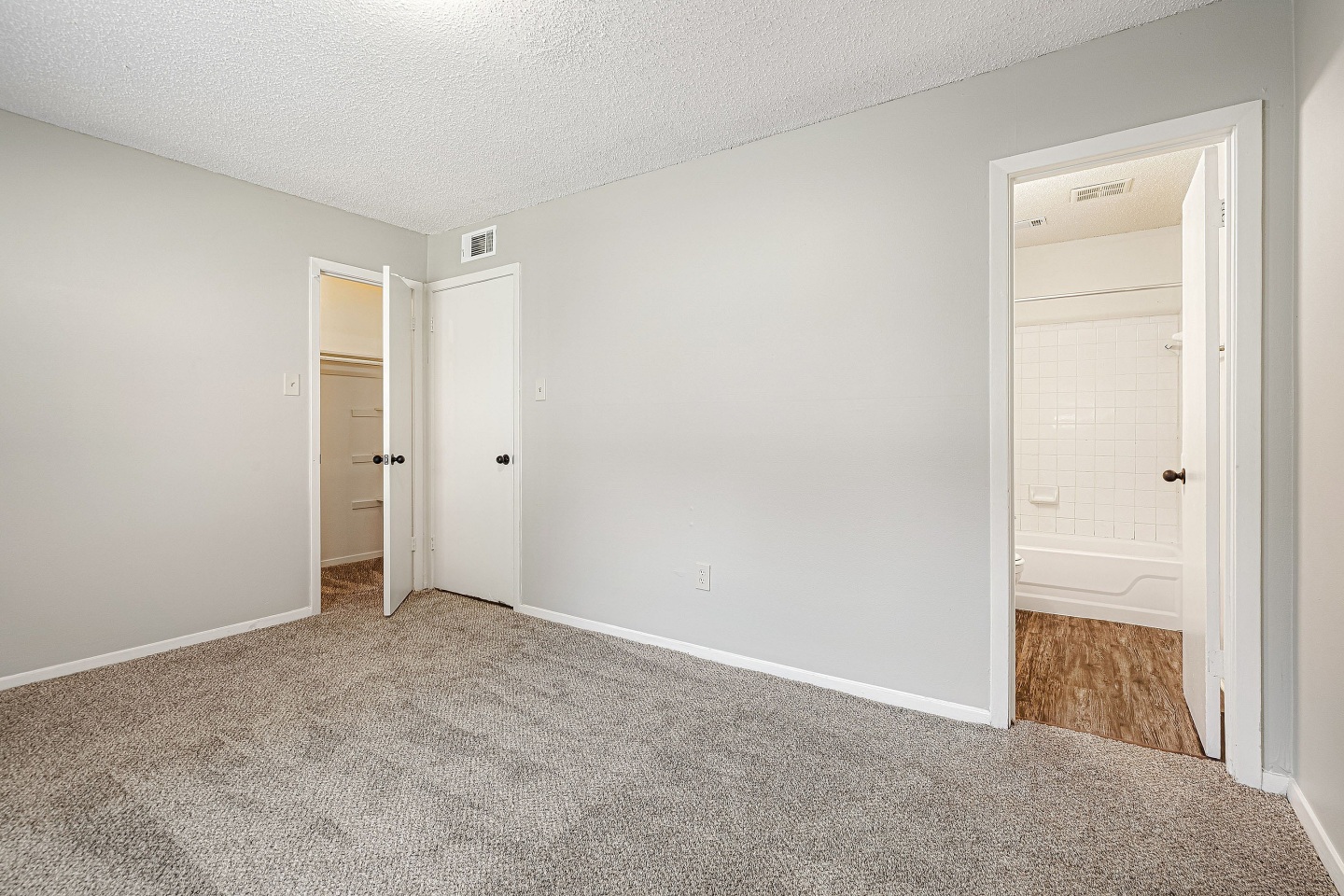 ReNew Bartlett Village I & II Image 12