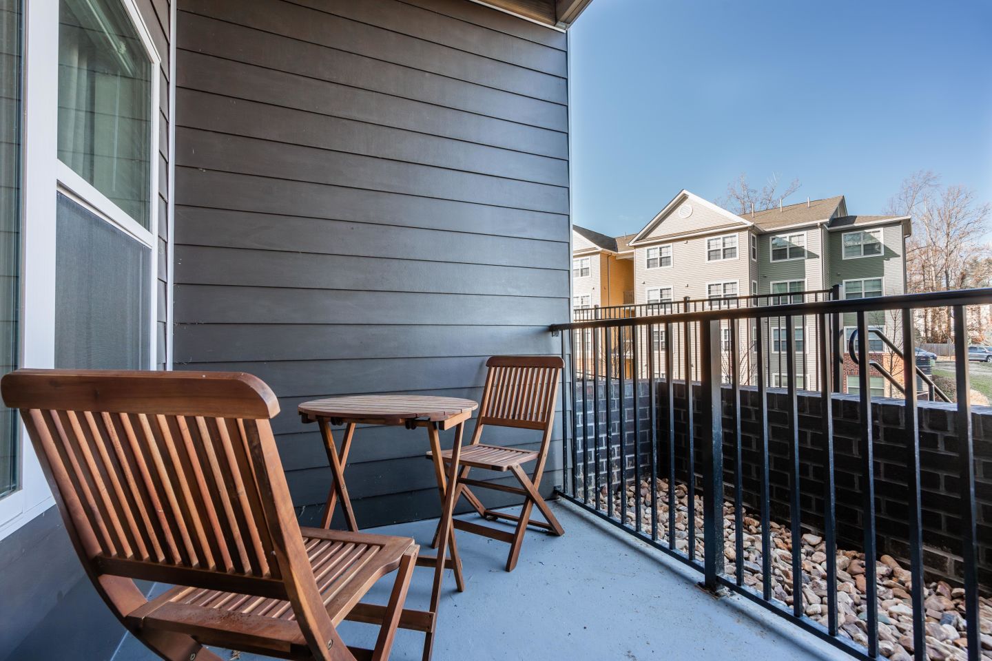 5 Row Apartments Image 18