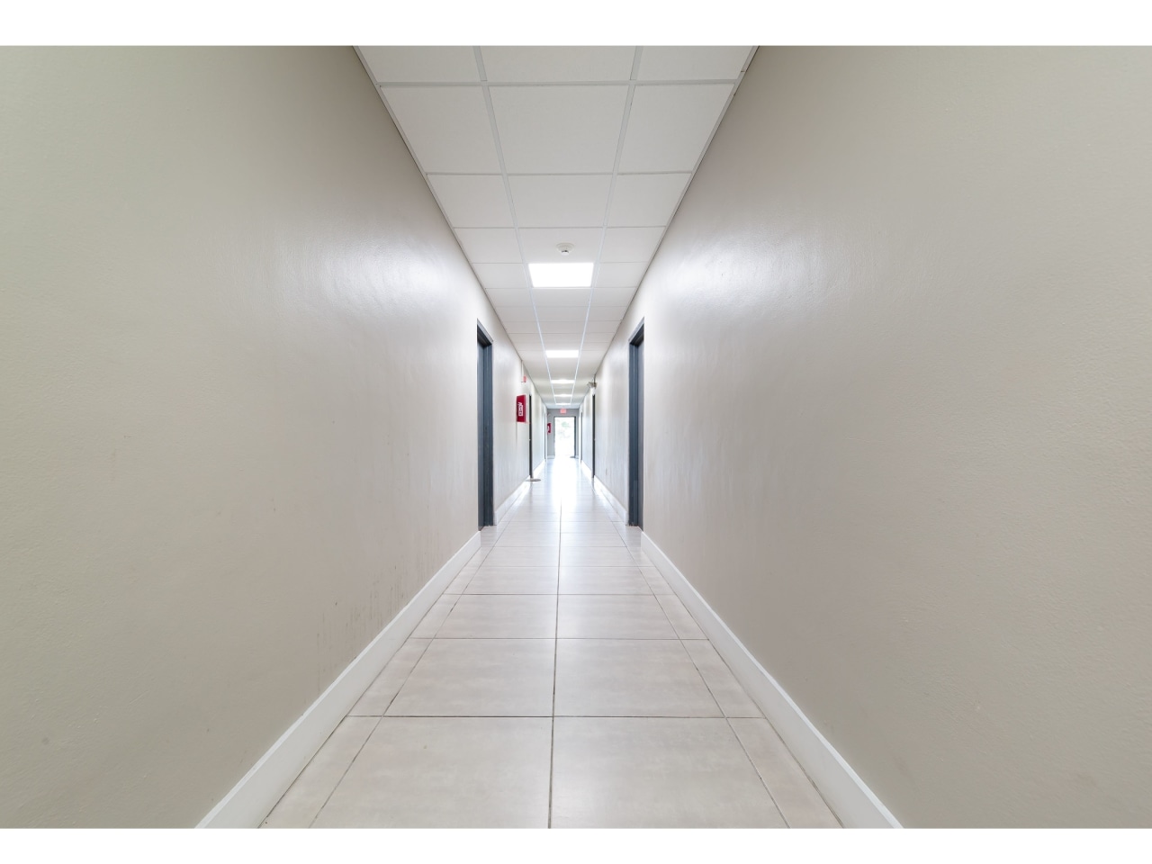 Miami Shores Luxury Apartments Image 11