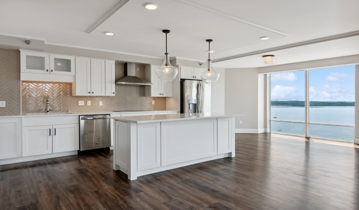 The Beach Club Residences Image 14