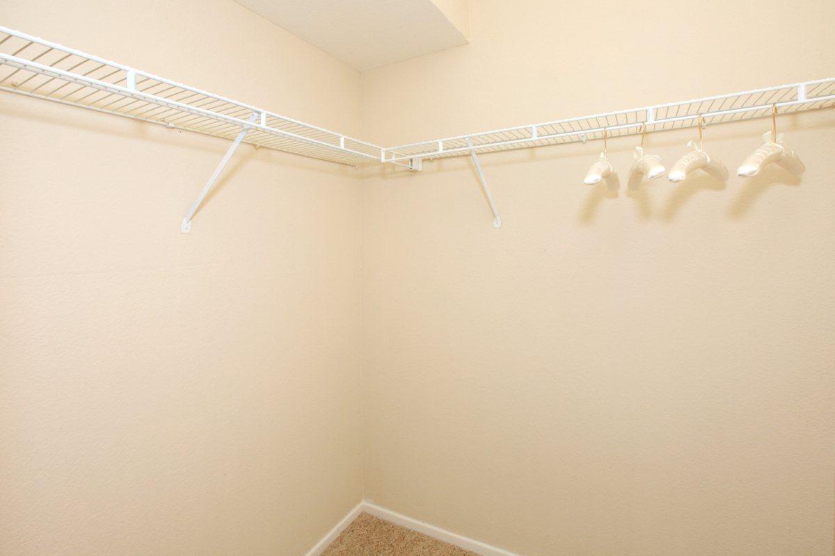Riverpark apartment homes Image 69