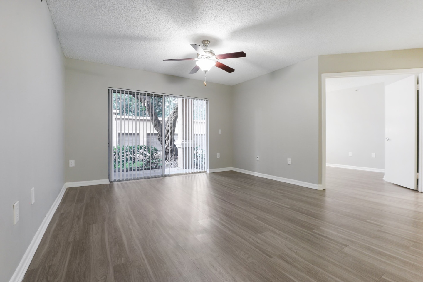 Pembroke Pines Landings Image 13