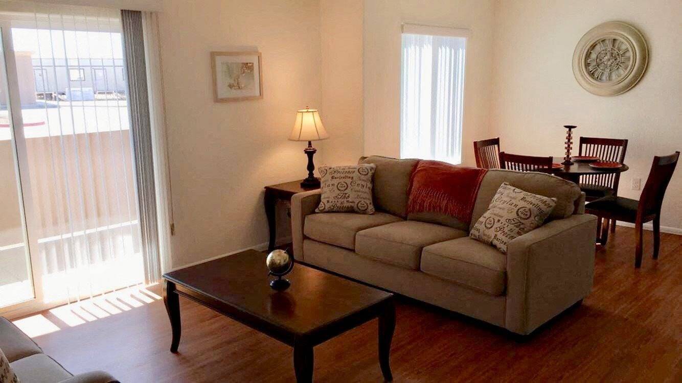 Spring River Luxury Apartment Homes Image 10