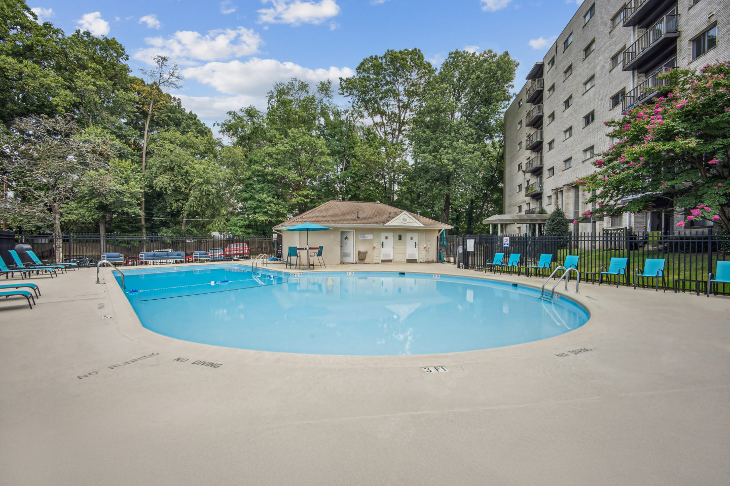 Roosevelt Towers Image 29