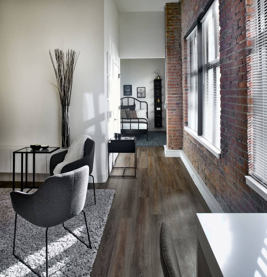 The Residences at Barnett Image 7