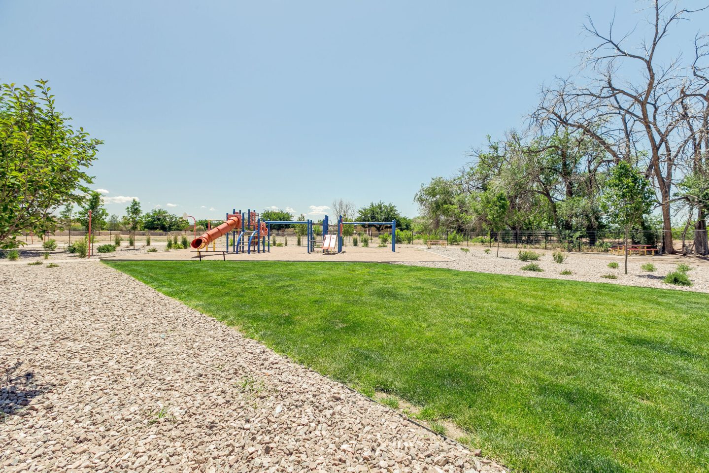 Valley Apartments Image 17
