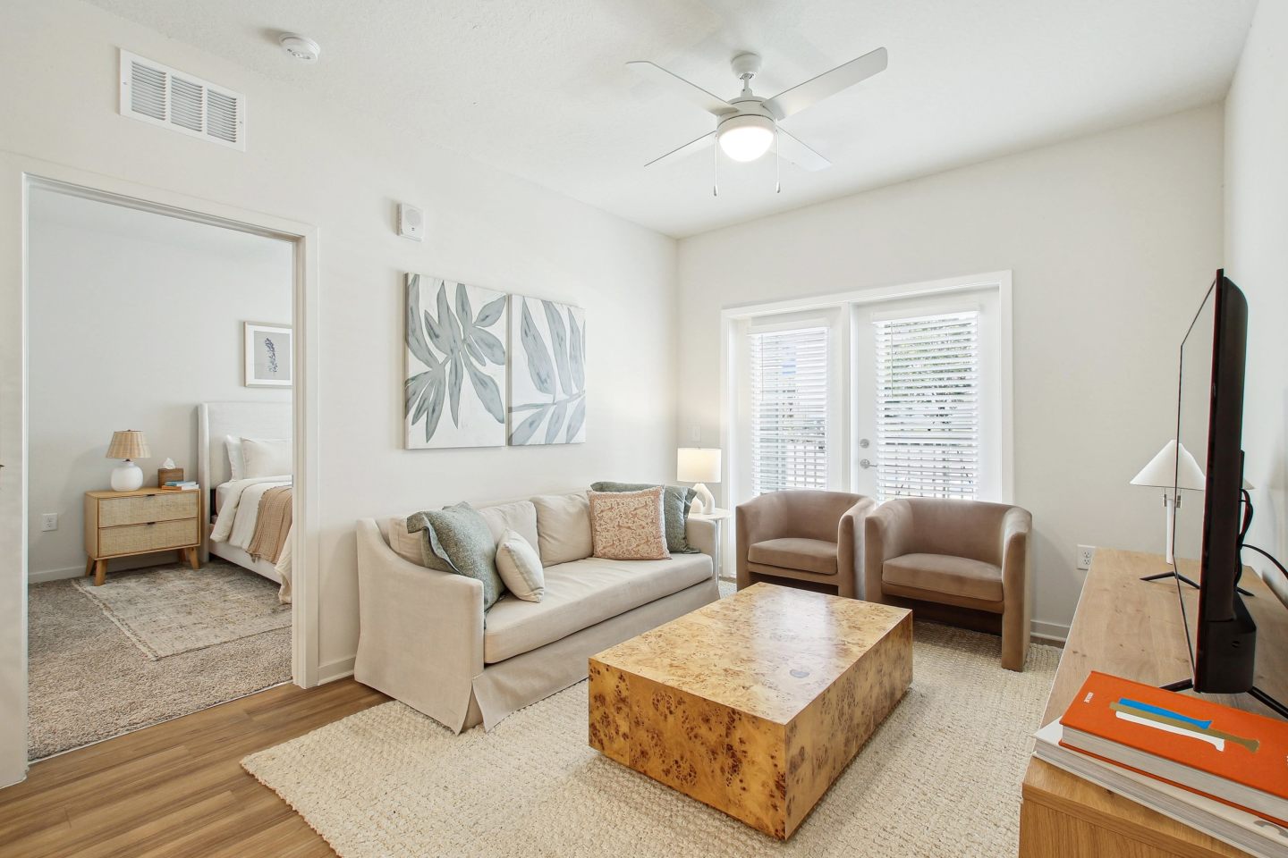 Sundance Trail Apartments Image 4