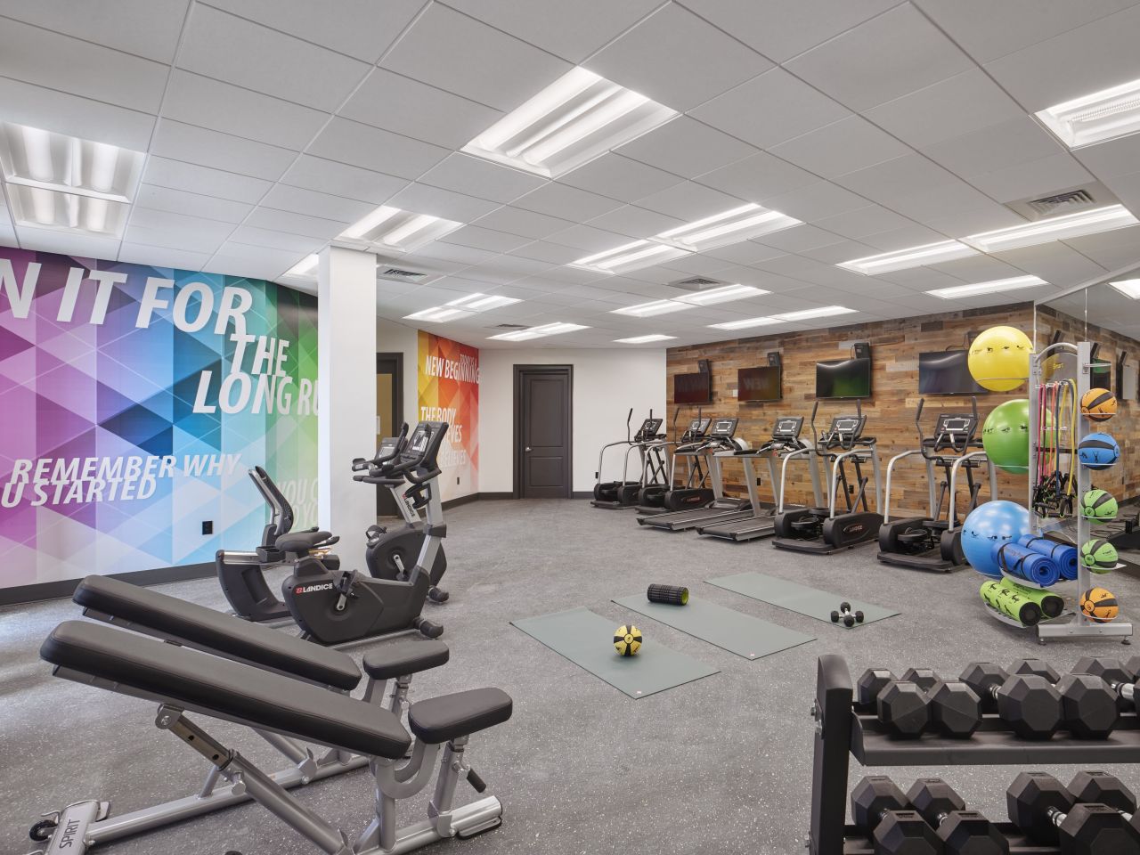 Icon Riverwalk 55+ Active Adult Apartment Homes Image 10