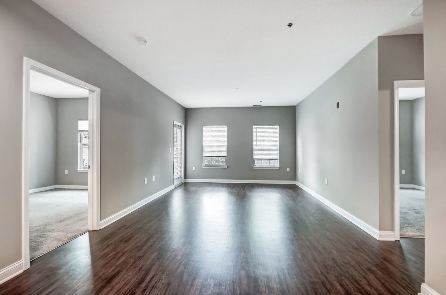 Premier Flats Image 11