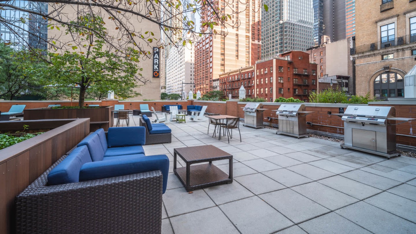 Longacre House Apartments Image 33