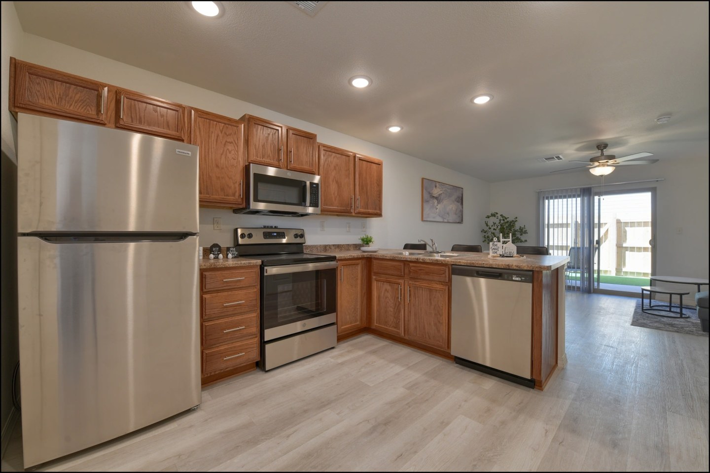 Reserve Townhomes Image 20