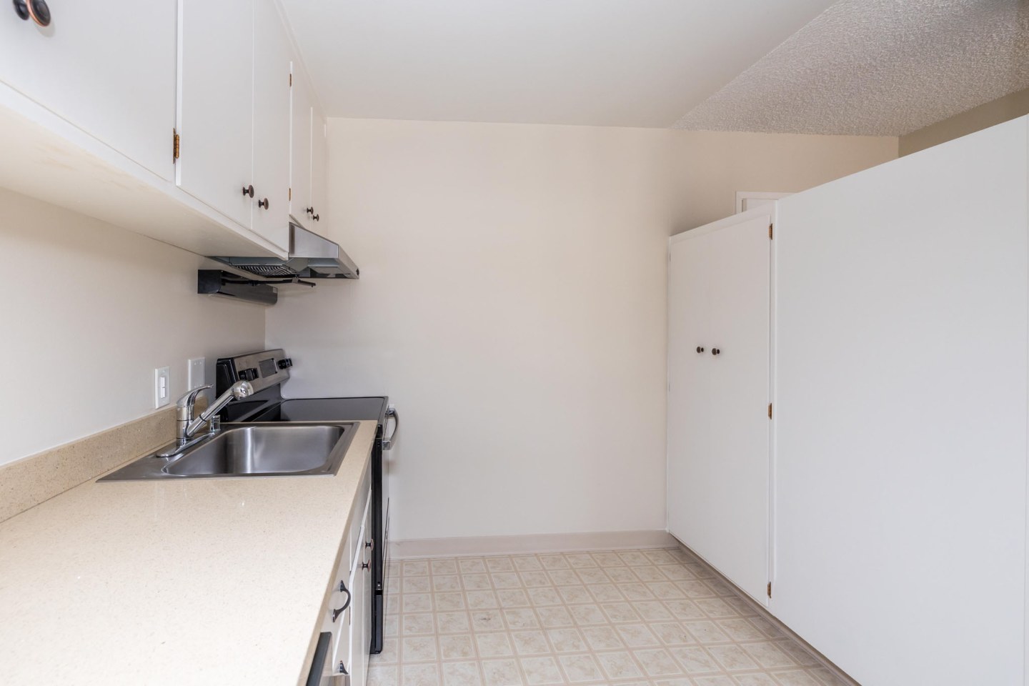 169 Santa Rosa Avenue Image 12
