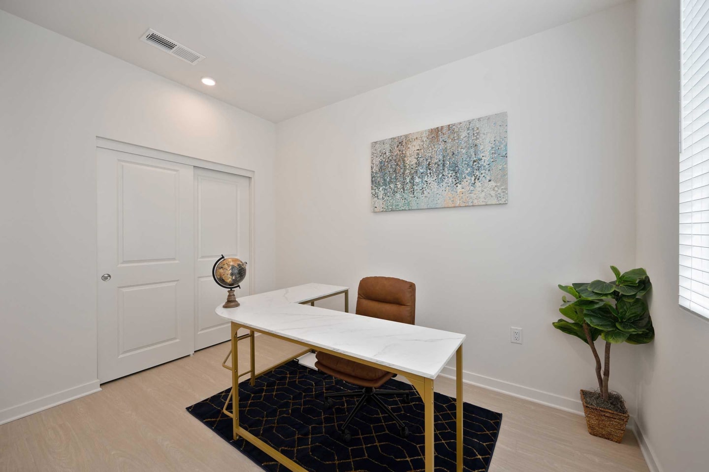 River Gate Townhomes Image 12