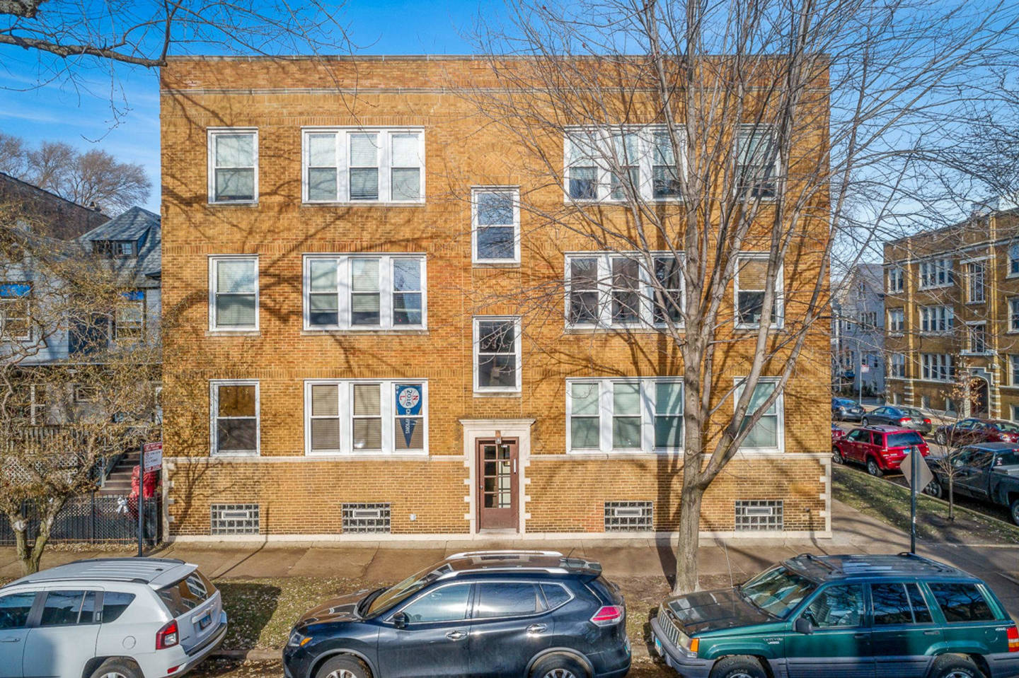 1634-36 W. Grace / 3804-10 N. Marshfield Image 4