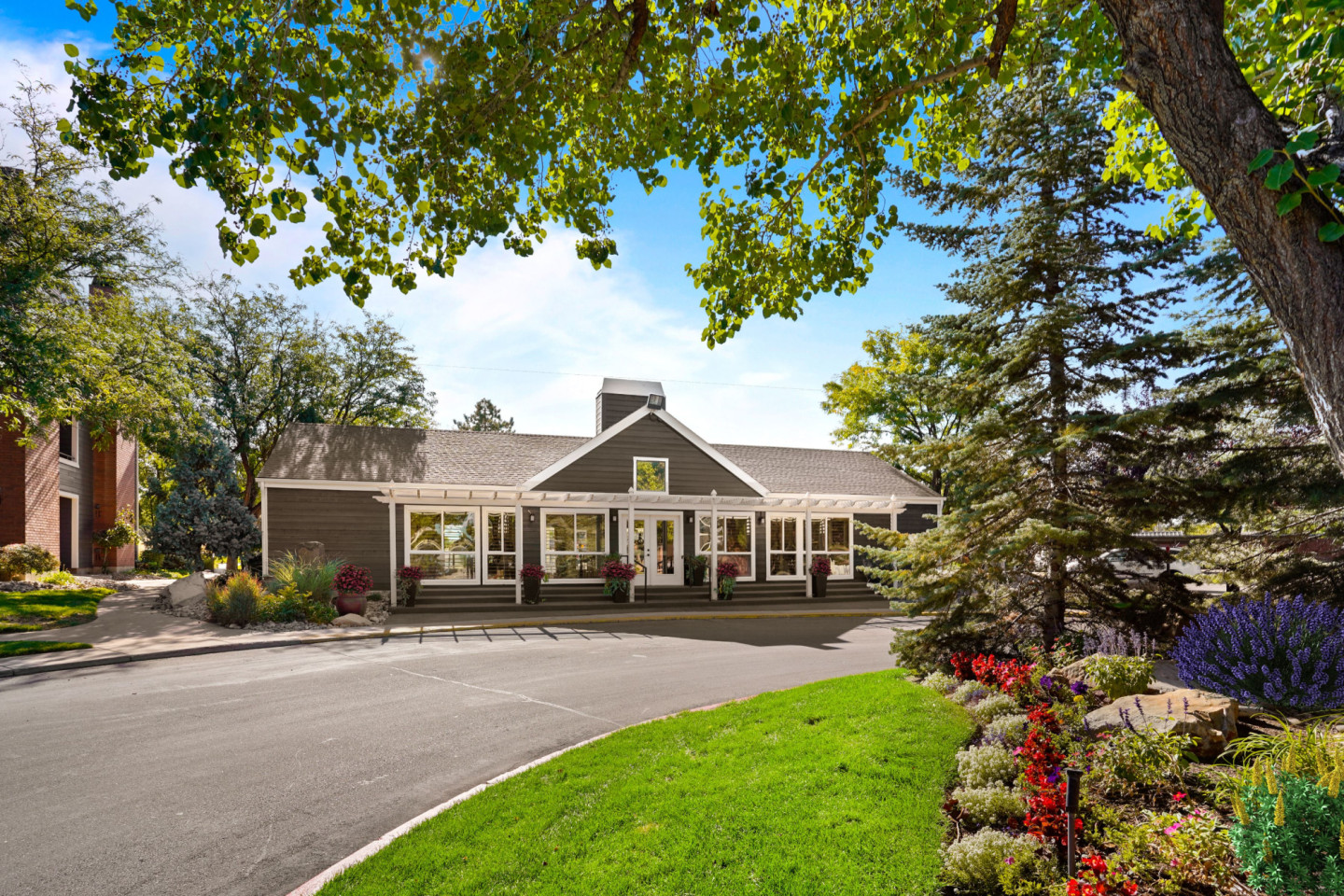 Royal Ridge Image 18