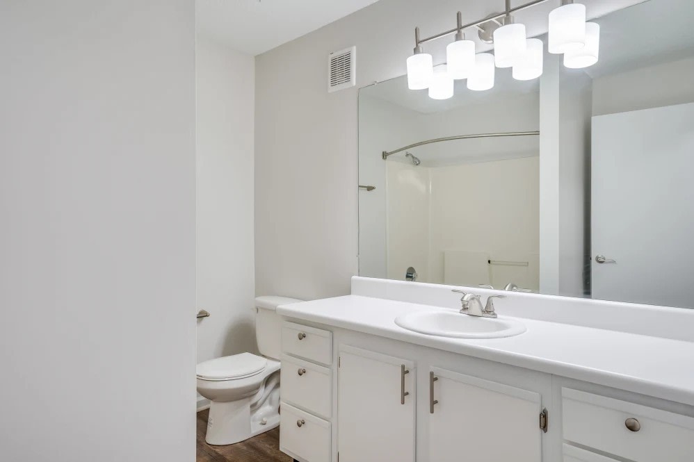 The Pointe at Westland Image 20