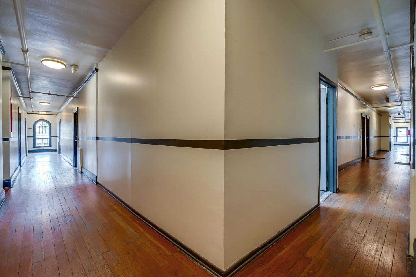 6434 Yucca Street Image 4