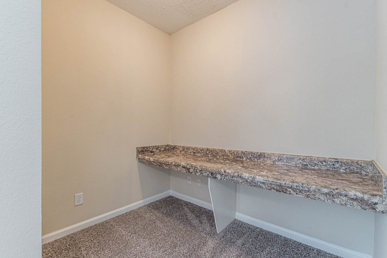 Villas at Newnan Crossing Image 10