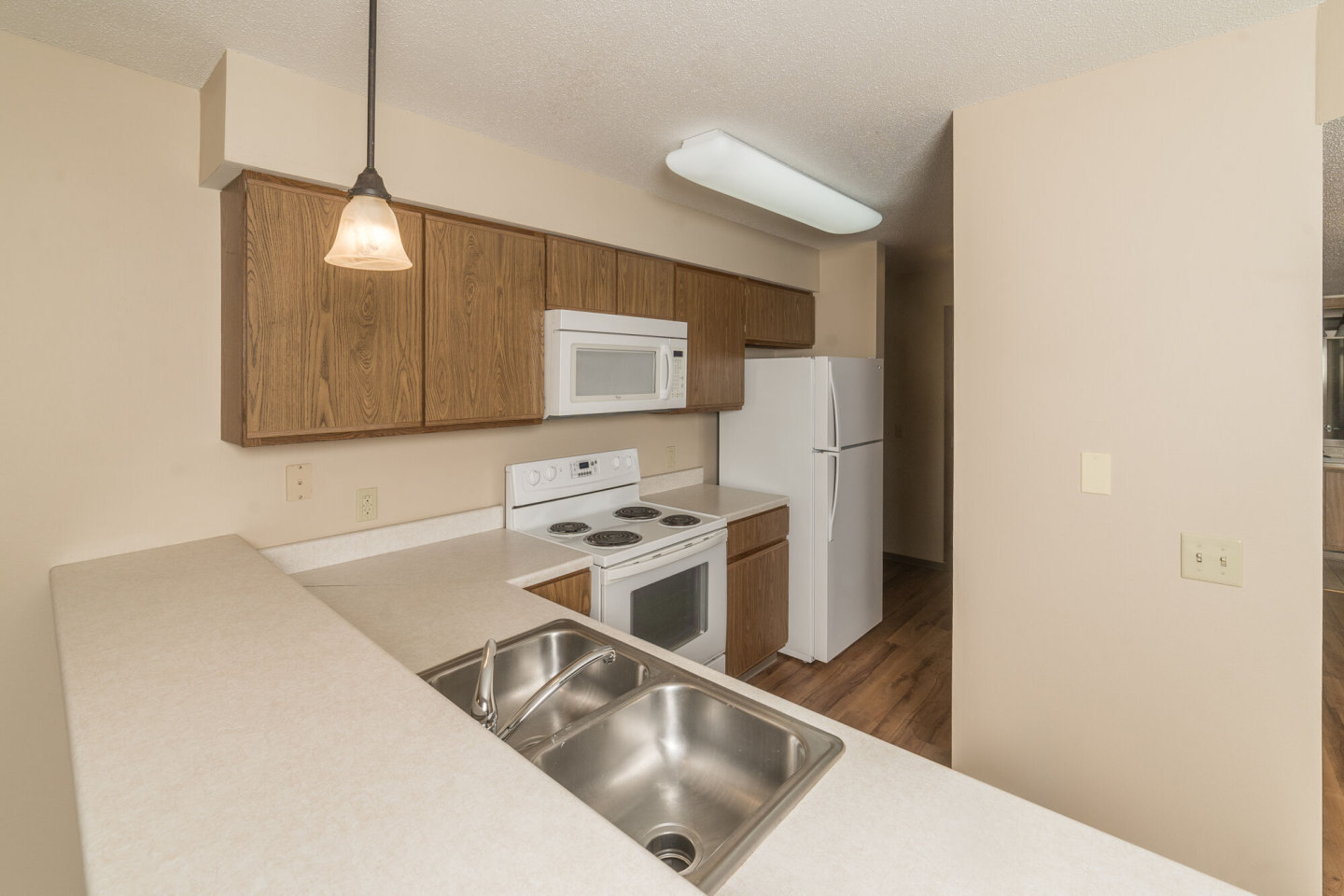 Beadle West Apartments Image 2