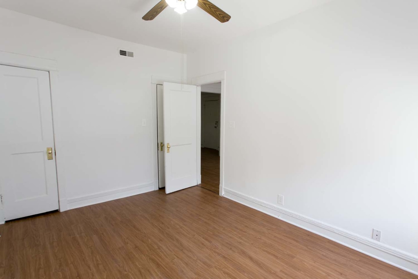 5237-5245 S. Kenwood Avenue Image 34