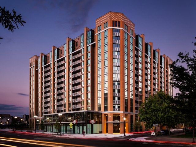 Virginia Square Towers Image 7