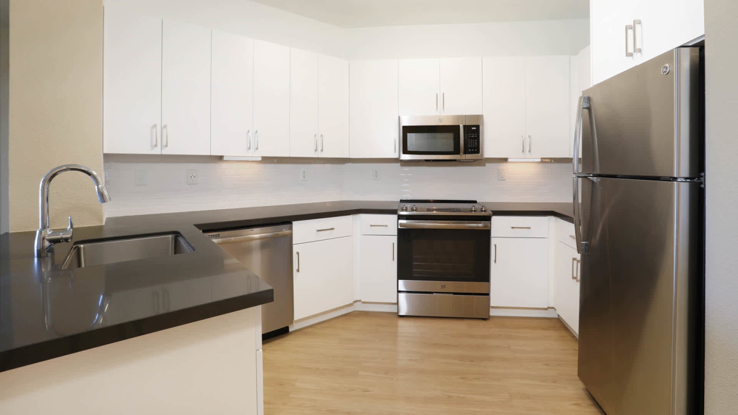 City Pointe Image 13