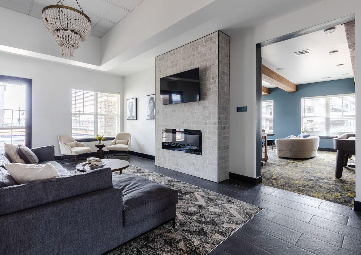 Ladora Modern Apartments Image 16