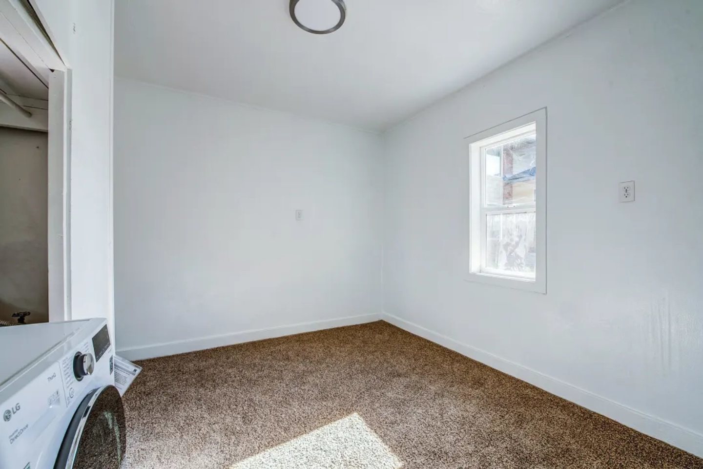Morain Estates Image 23