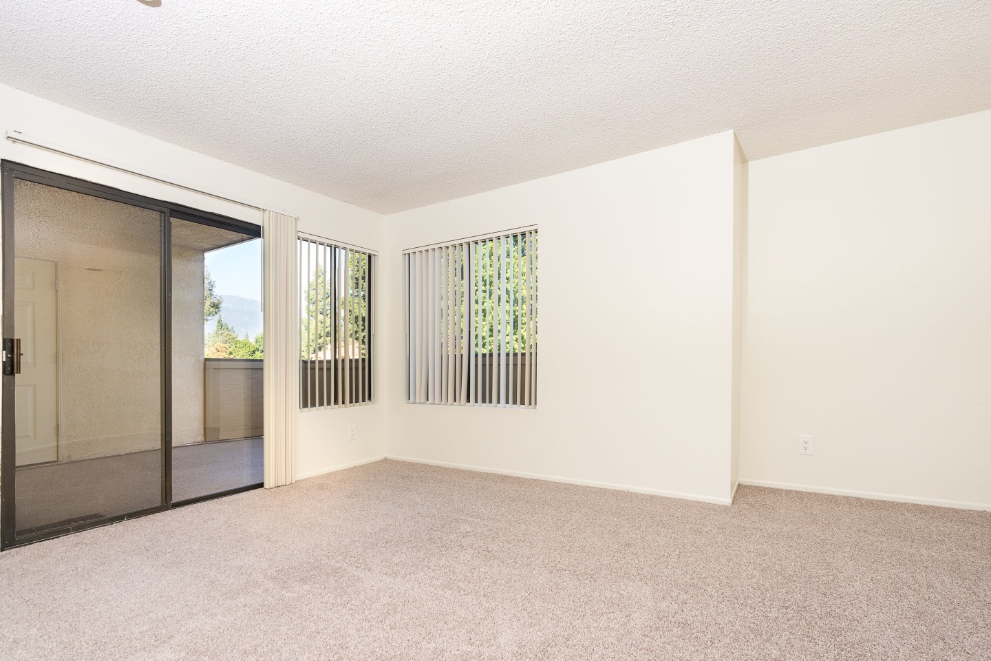 Woodbend Image 21