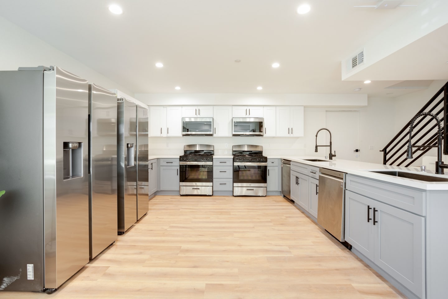 1224 W 37th Place - Co-Living Image 38
