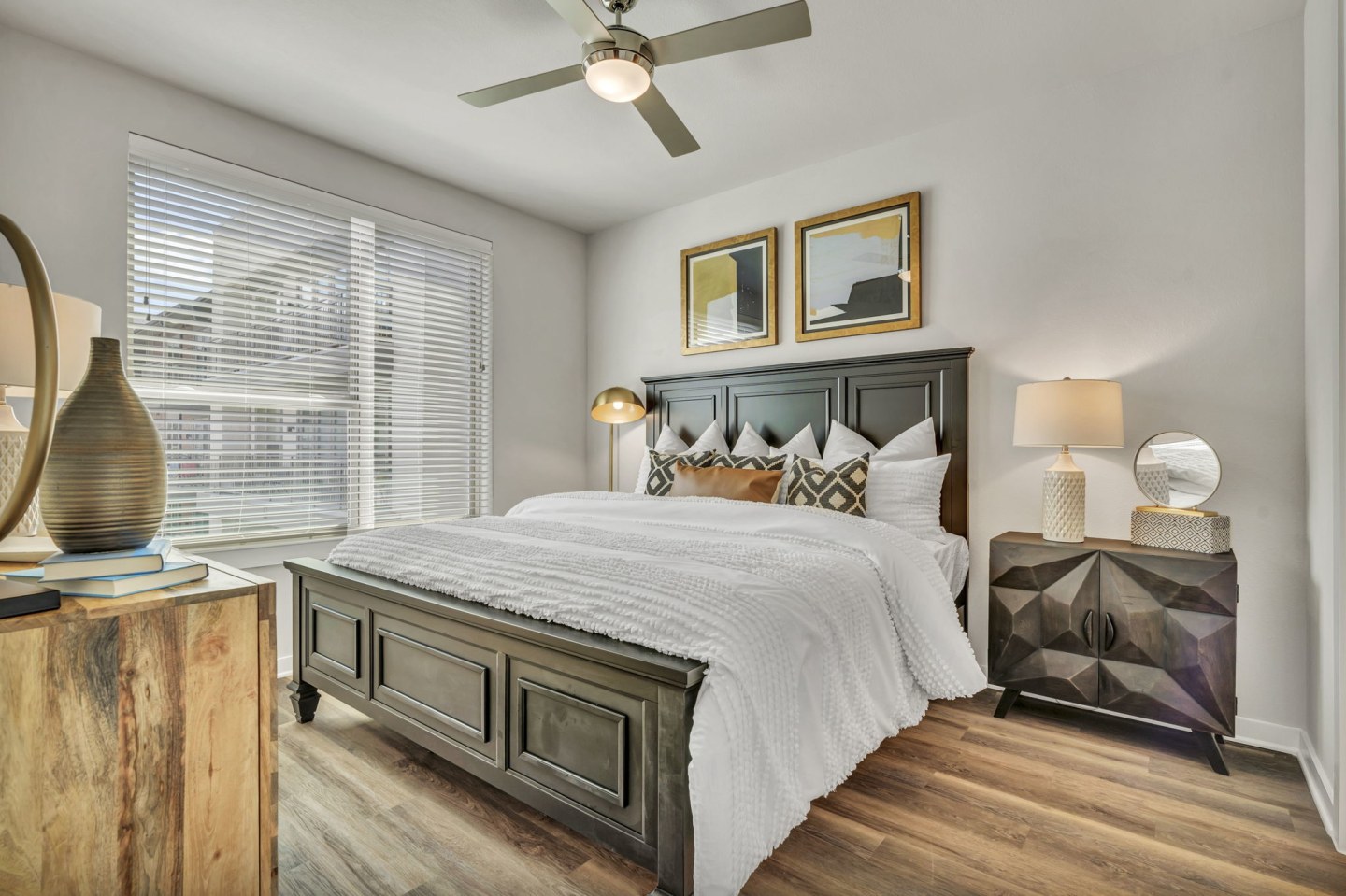 26 at City Point Image 59