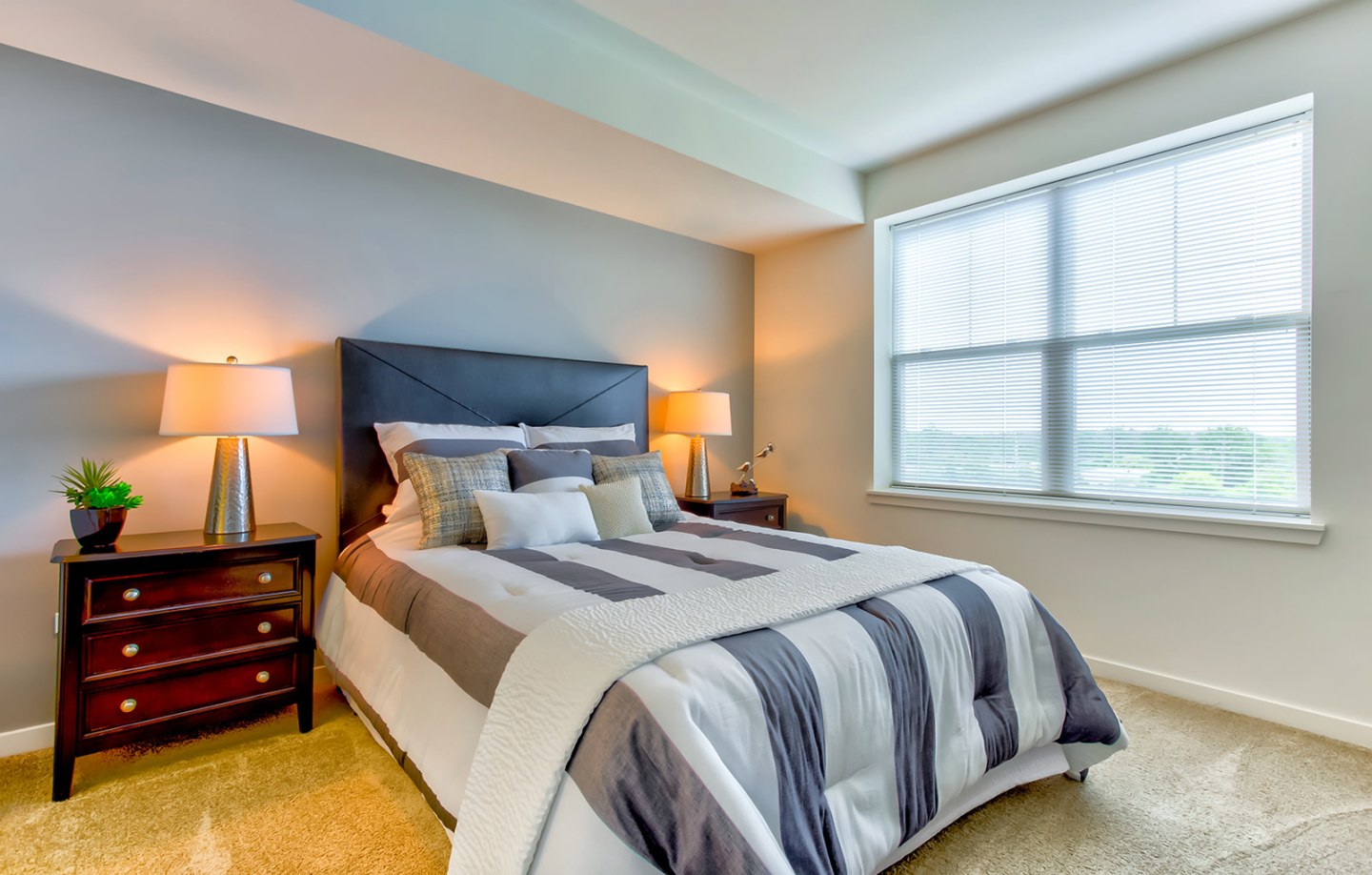 Residences of Orland Park Crossing Image 12