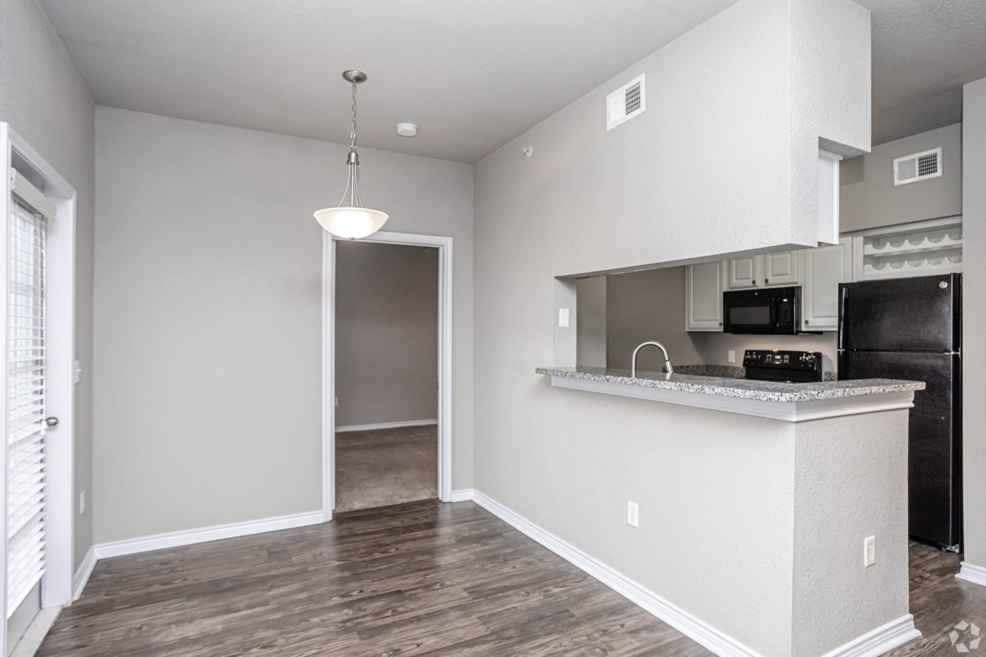 Stoneleigh Centerton Apartments Image 29