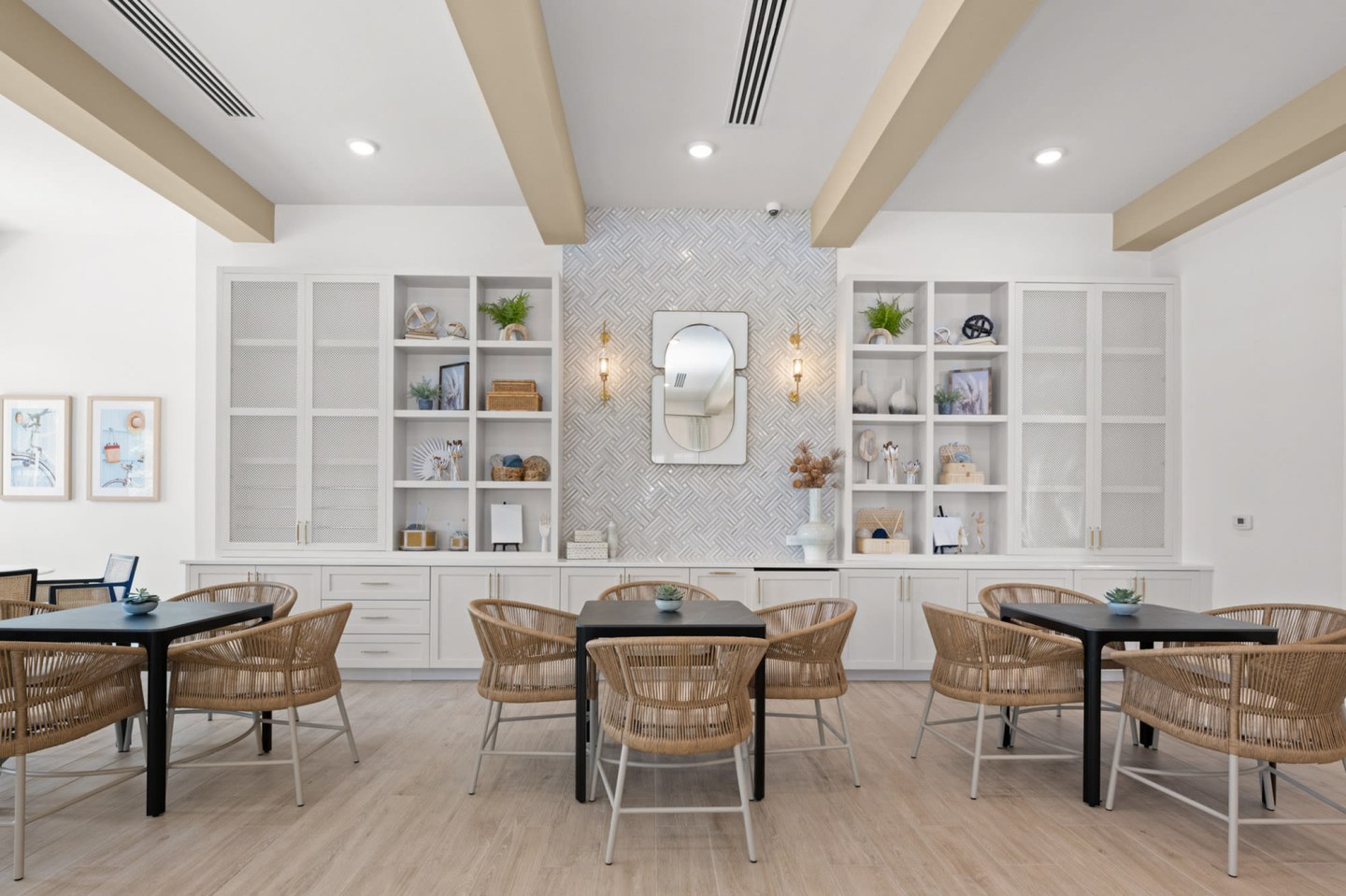 Olea Beach Haven Image 30