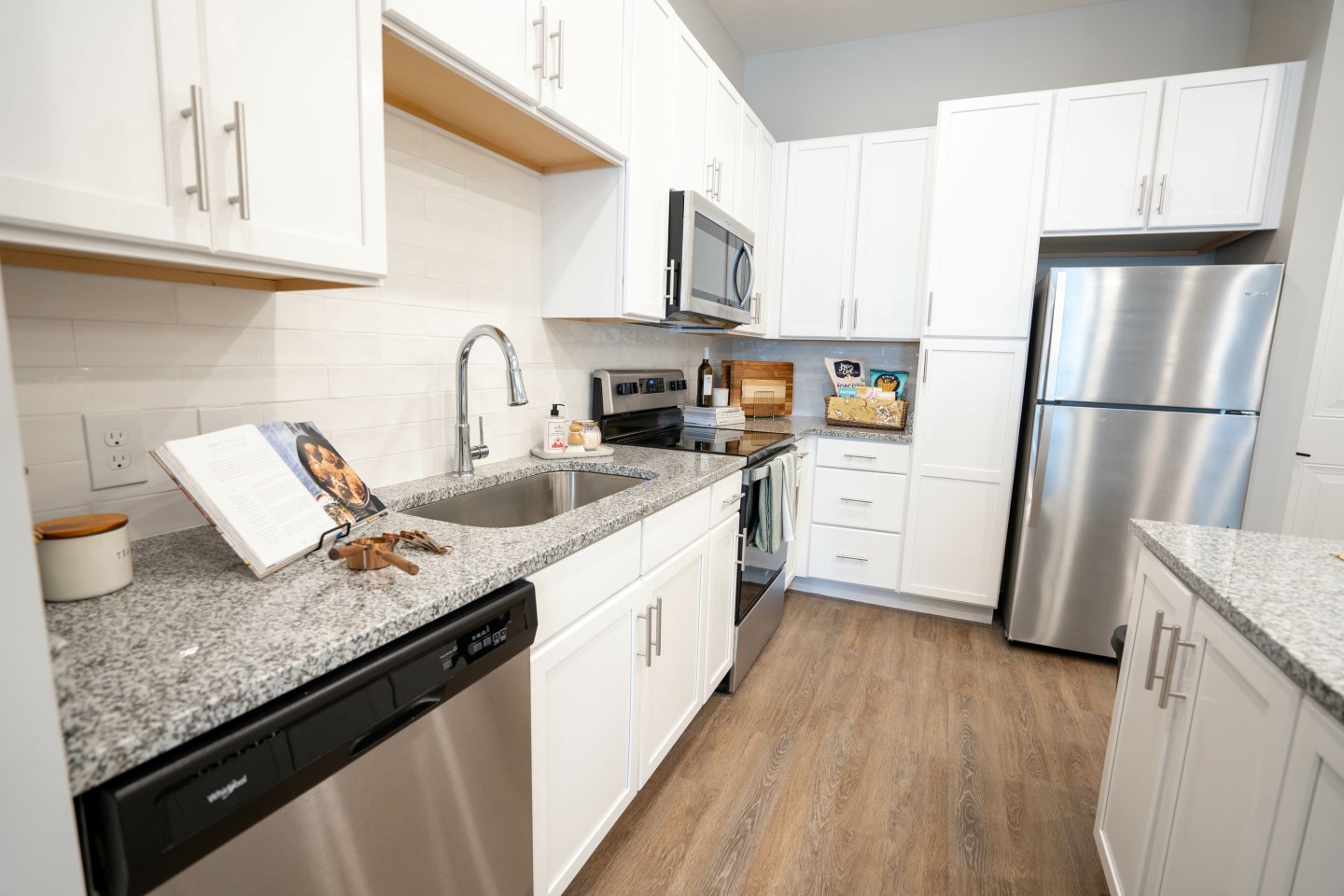 Hendricks Apartments Image 31