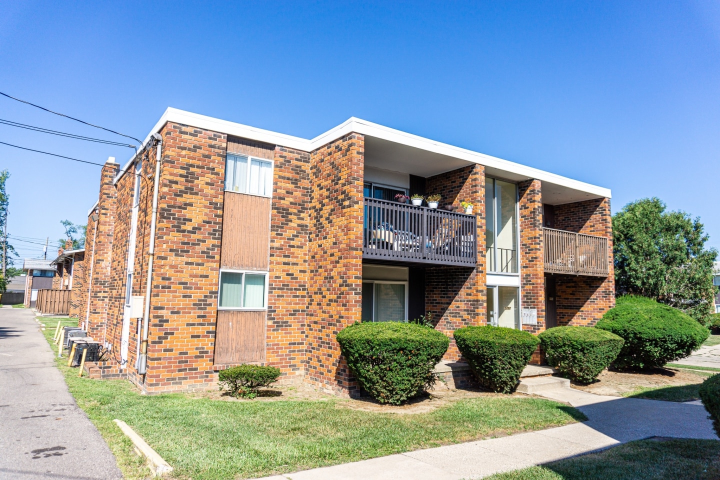 Carriage House Apartments Image 7